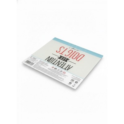 Planche à découper en verre.