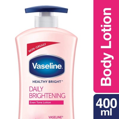Vaseline Lotion corporelle illuminatrice quotidienne.