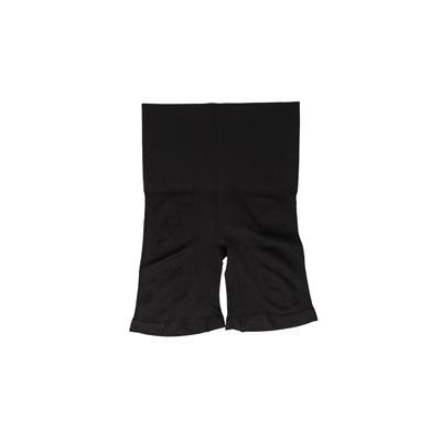 SHORTY GAINANT ET SCULPTANT