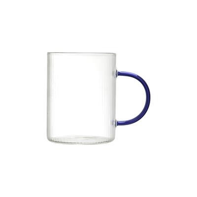 MUG EN VERRE À STRILLE AVEC POIGNÉE COLORÉE