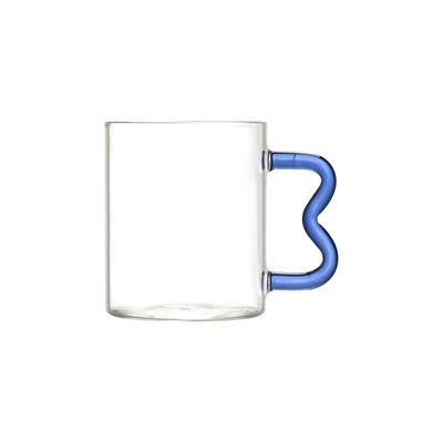 COLOURED ZIG ZAG HANDLE GLASS MUG